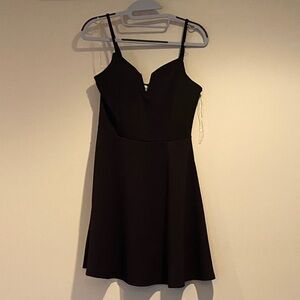 Almost Famous Elegant Black Mini Dress